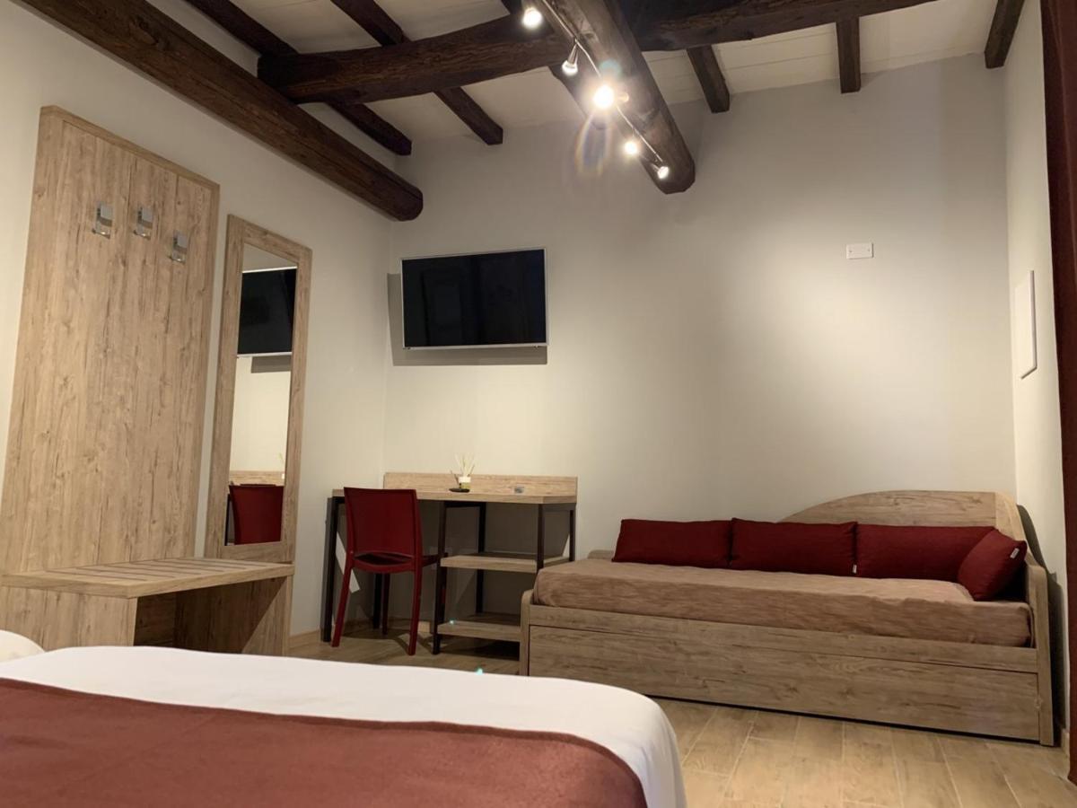 Otto Agriturismo ออตโตบิอาโน ภายนอก รูปภาพ